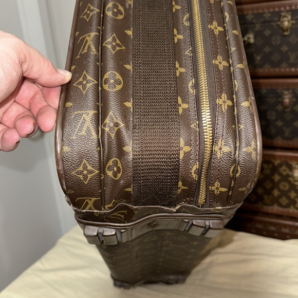 Louis Vuitton monogram satellite 65 travel bag suitcase weekender soft trunk - Picture 6 of 16